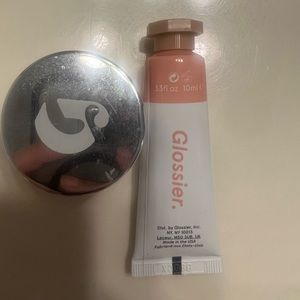 glossier bundle with concealer and blush